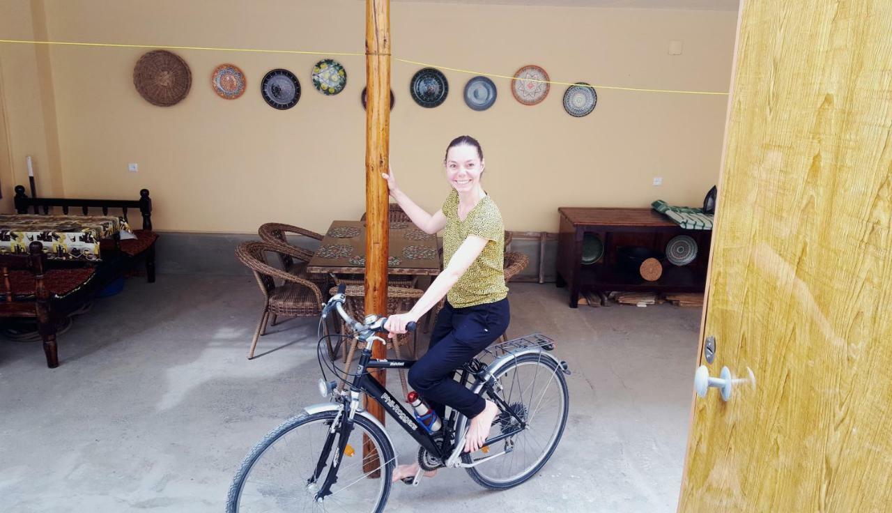 Hostel Bravo Fergana Ngoại thất bức ảnh